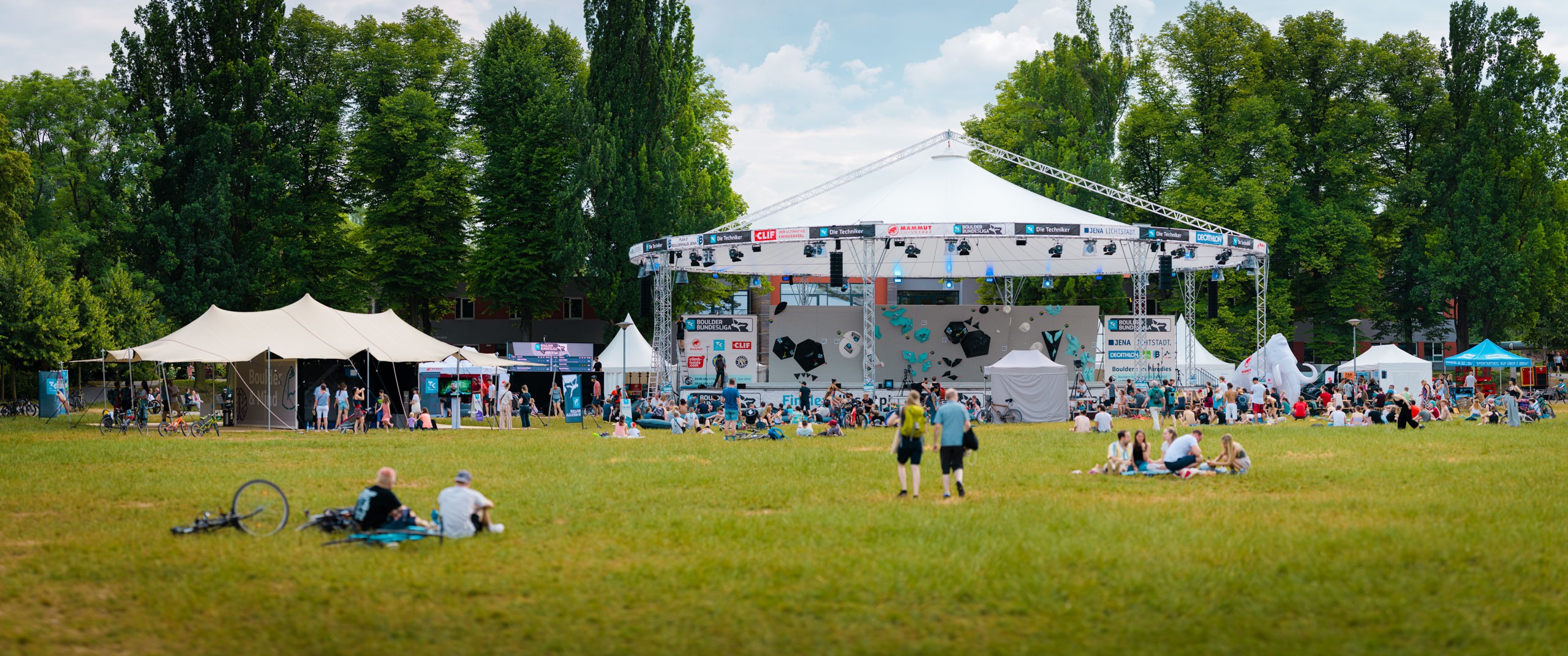 Bühnentechnik im Einsatz bei Soundlight